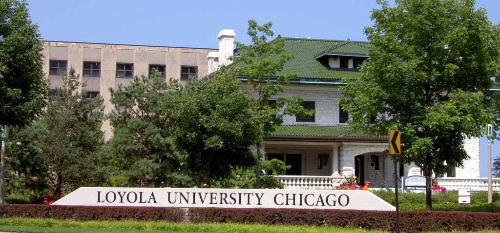 罗约拉大学